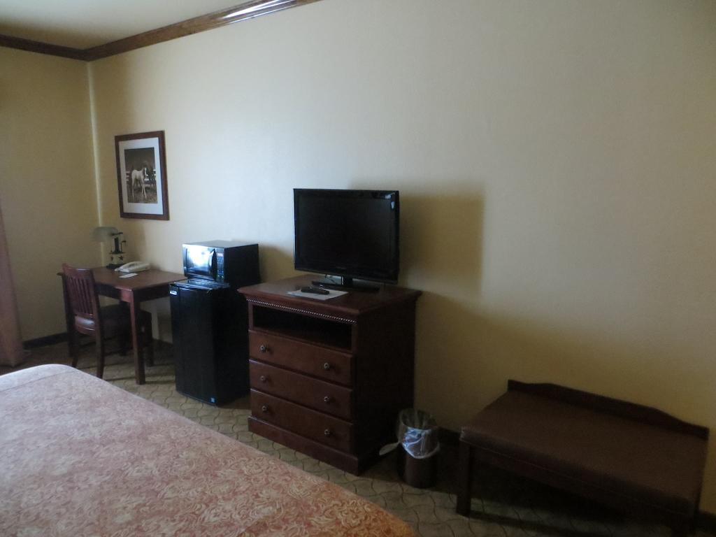 Hotel Texas Hallettsville Habitación foto